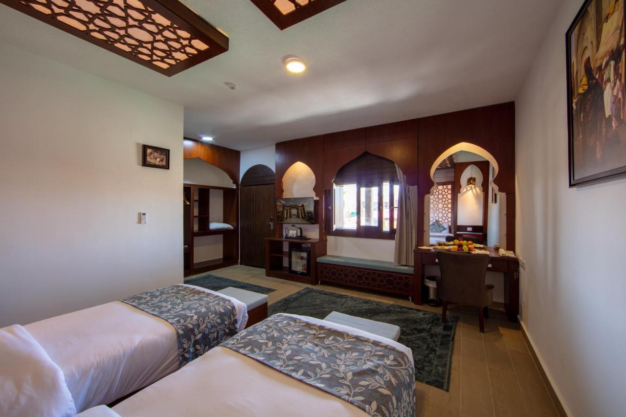 Petra Seasons Luxury Resort Al Hayy ภายนอก รูปภาพ