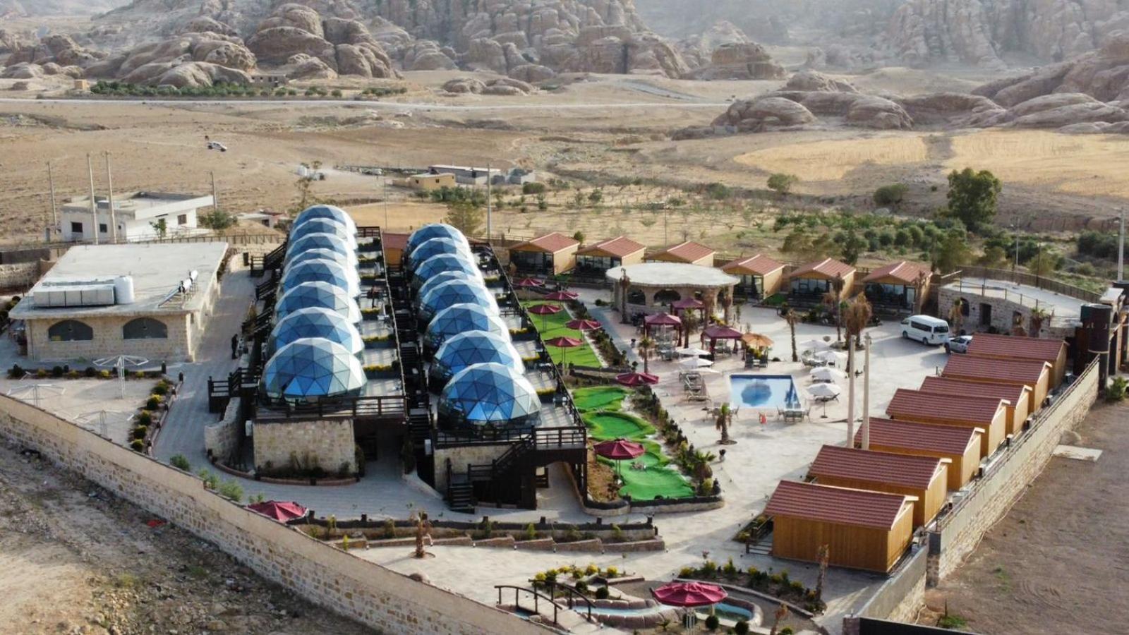 Petra Seasons Luxury Resort Al Hayy ภายนอก รูปภาพ